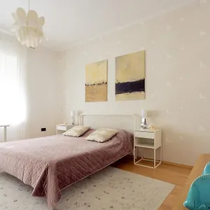 Apartament Large Two Bedroom Family App - Free Parking, Lublana